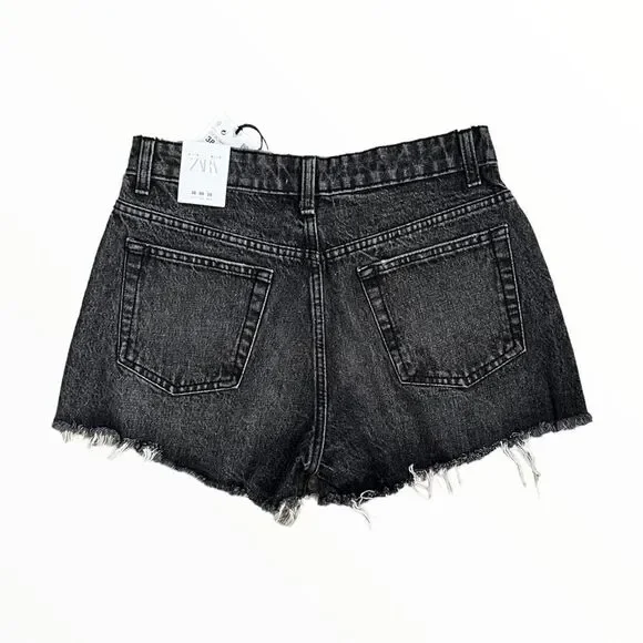 ZARA | Anthracite Gray | STRAIGHT CUT SHORTS - Picture 3 of 8